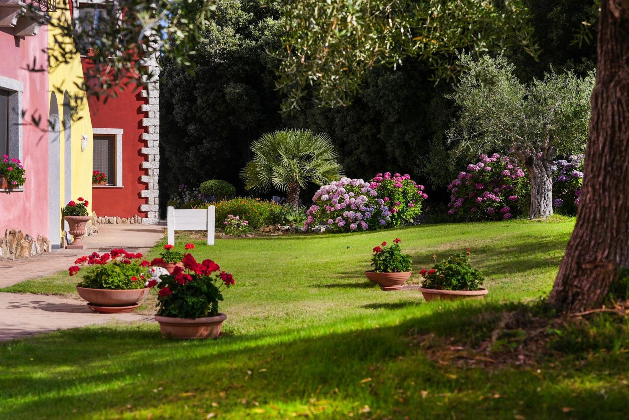 Villagrande Strisaili Eco Hotel Orlando Sardegna מראה חיצוני תמונה