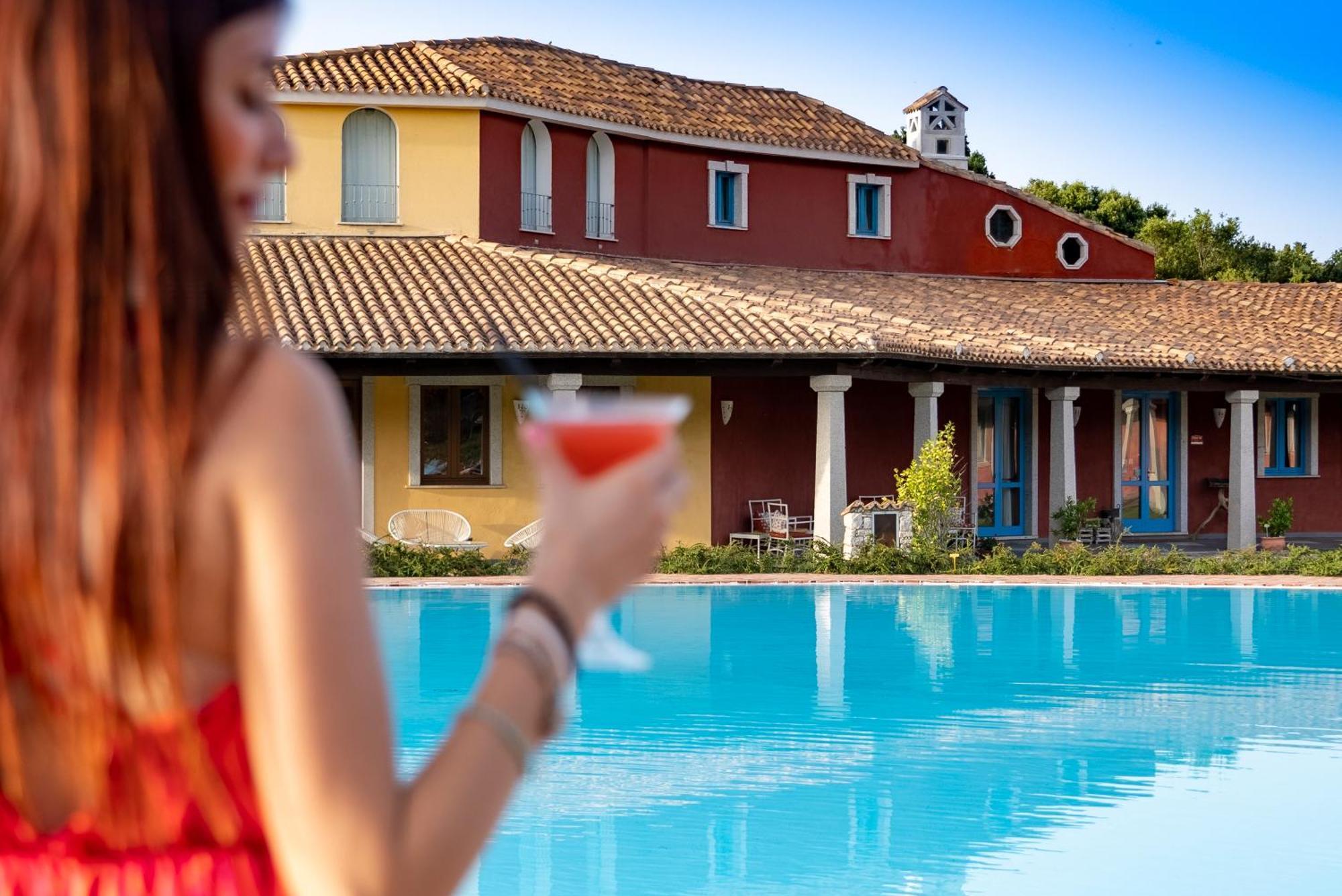 Villagrande Strisaili Eco Hotel Orlando Sardegna מראה חיצוני תמונה